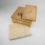 Kadınlara Özel Hediyelik Set Kuran + Seccade + Tesbih (Kare Raşel Kutu, Orta Boy, Gold)