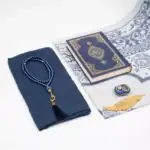 Kuran + Seccade + Eşarp + Tesbih + Zikirmatik + Ayraç Hediye Seti (Çanta Boy, Lacivert) - Görsel 2