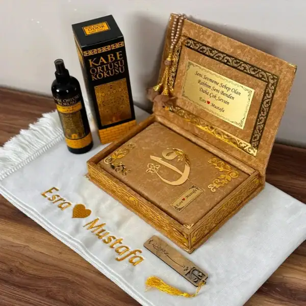 Çiftlere Özel Hediyelik Kuranı Kerim Seti Gold