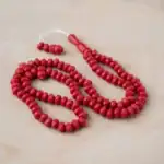 kırmızı gül kokulu tesbih detay yakın çekim