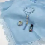 4’lü İğne Oyalı Şal Hediyelik Set (Tesbih + Zikirmatik + Esans) – Mavi - Görsel 2