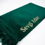 Kadınlara Özel İsimli Düz Kadife Seccade (Yeşil) - Görsel 2