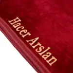 Kadınlara Özel İsimli Peluş Seccade (Bordo) - Görsel 3