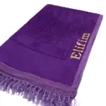 Kadınlara Özel İsimli Peluş Seccade (Mor) - Görsel 3