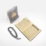 Yasinli Gül Kokulu Tesbih Hediyelik Set – Tül Keseli Çanta Boy (Şemse Lafzatullah, Gri) - Görsel 2