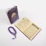 Yasinli Gül Kokulu Tesbih Hediyelik Set – Tül Keseli Çanta Boy (Şemse Lafzatullah, Mor) - Görsel 2