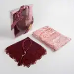 hediyelik set içeriği seccade tesbih şal bordo